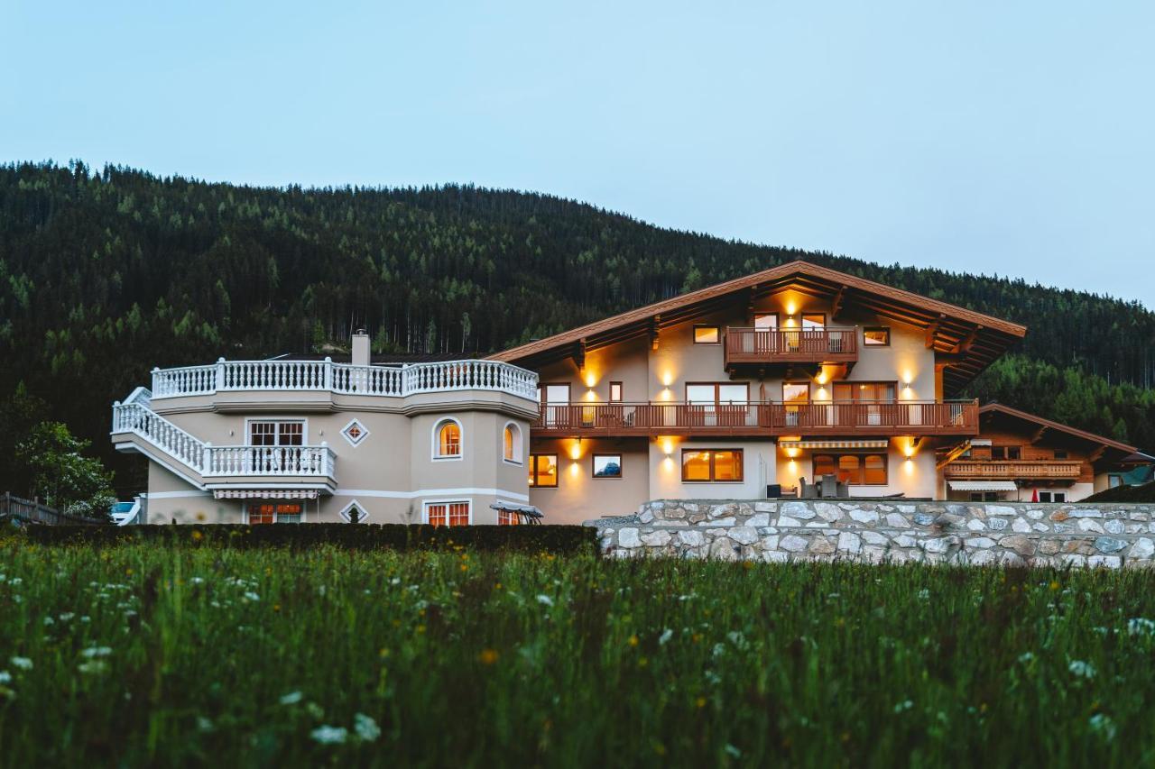 Gaestehaus Eder Hotell Sankt Martin am Tennengebirge Exteriör bild