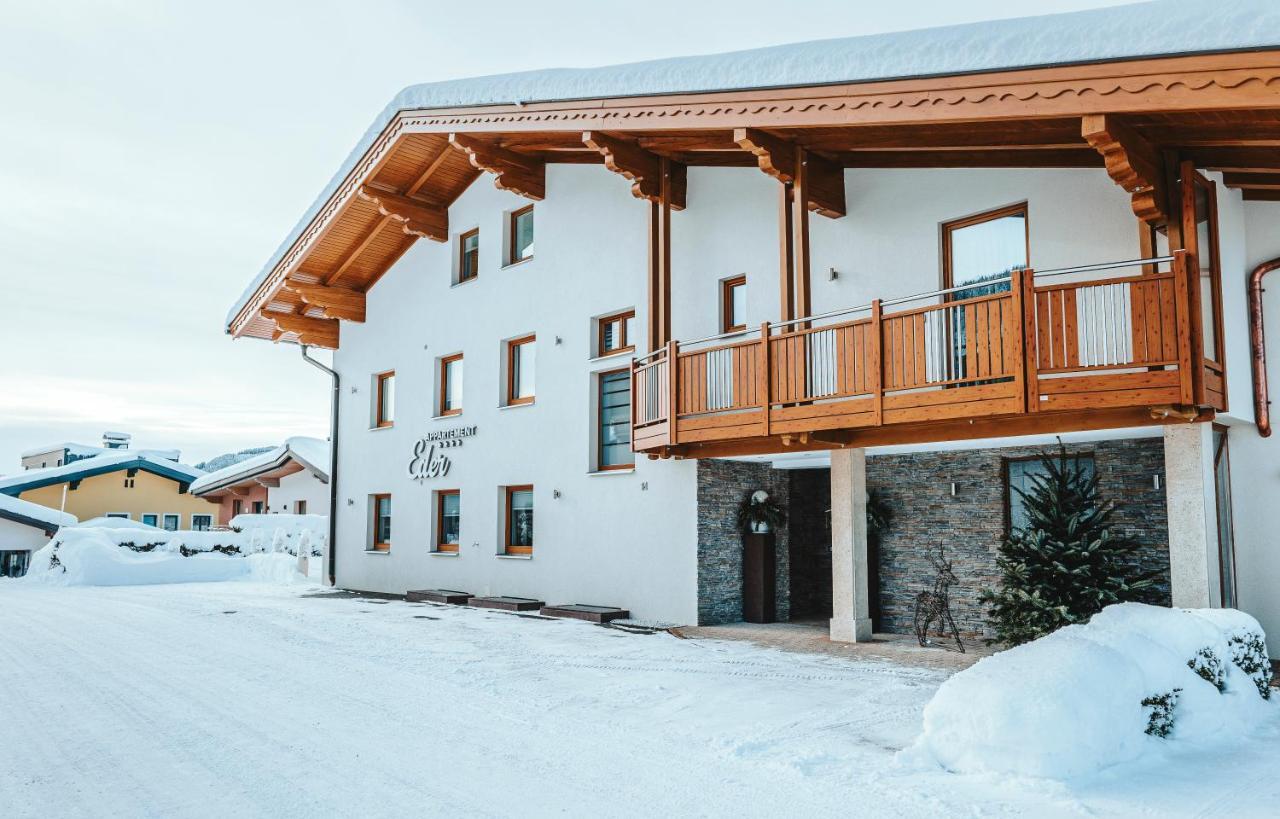 Gaestehaus Eder Hotell Sankt Martin am Tennengebirge Exteriör bild