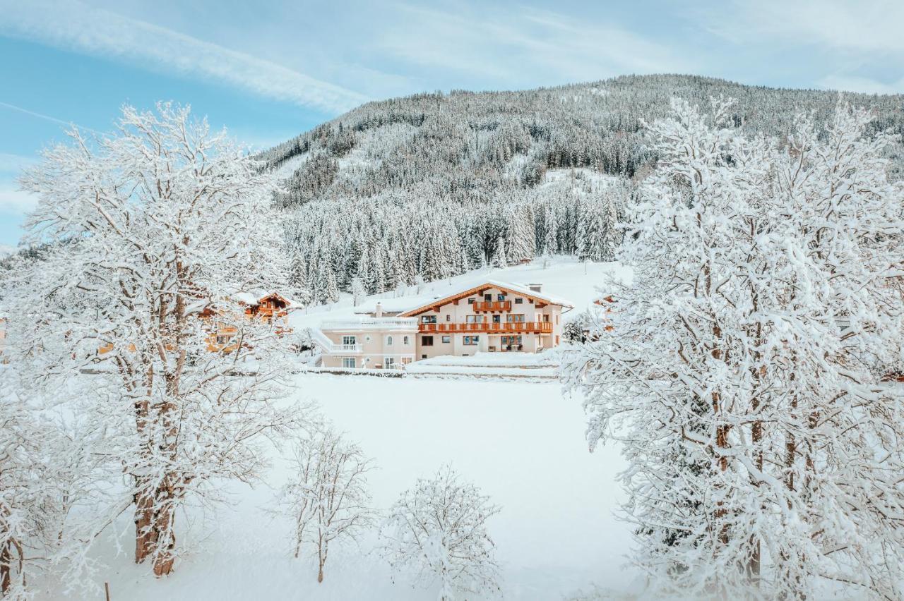 Gaestehaus Eder Hotell Sankt Martin am Tennengebirge Exteriör bild